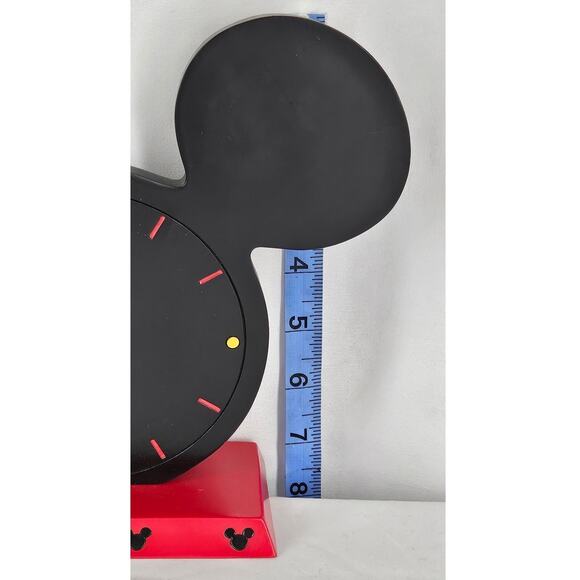 DISNEY PARKS MICKEY MOUSE CUTE CLOCK SIZE 8" x 10" USES SINGLE AA BATTERY - Picture 8 of 9